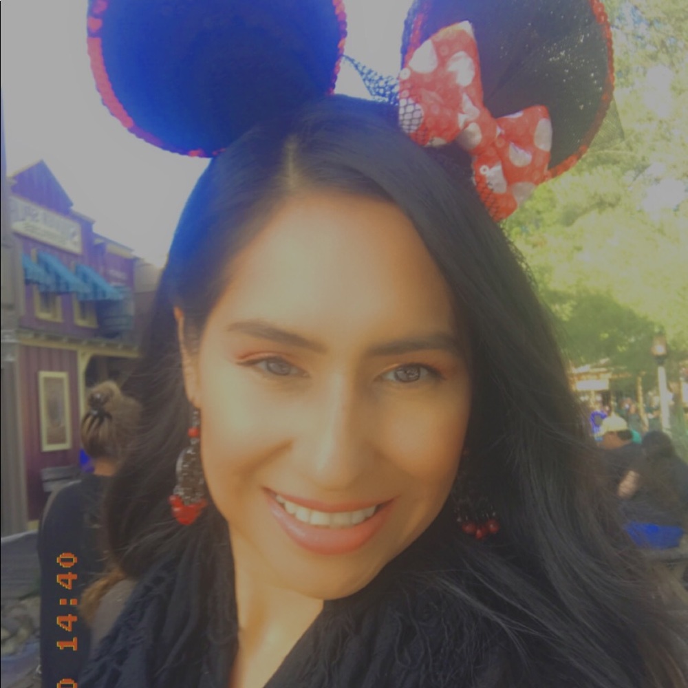 Meet your Posher, Catalina